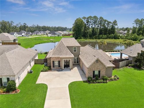 1101 Spring Haven Ln, Madisonville, LA, 70447-3453 | Card Image