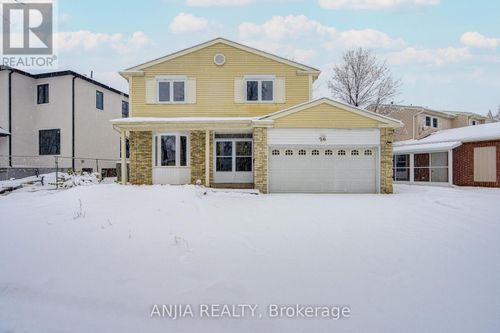 26 Longbow Sq, Scarborough, ON, M1W2W7 | Card Image