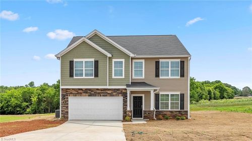 2708 Orange Blossom St, Greensboro, NC, 27406 | Card Image