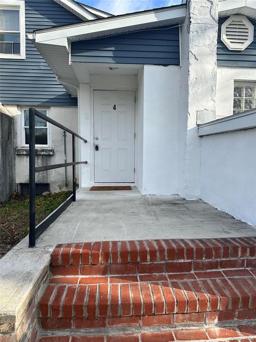 2727 Route 94, Washingtonville, NY, 10992-1439 | Card Image