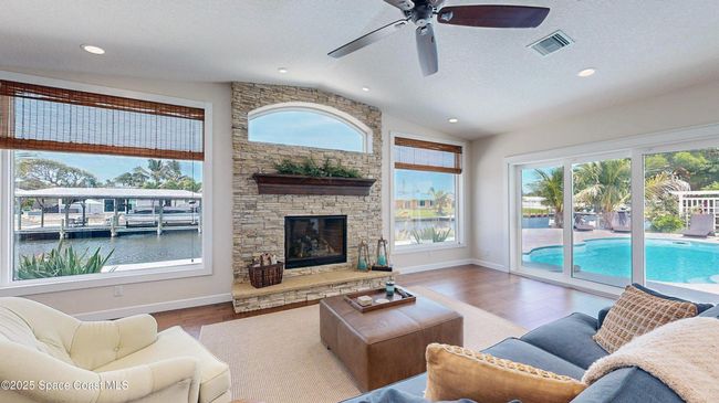 211 Jamaica Dr, House other with 3 bedrooms, 3 bathrooms and null parking in Cocoa Beach FL | Image 41