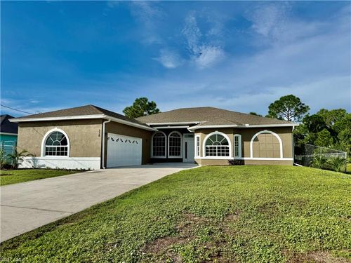 338 Pyramid Ave, LEHIGH ACRES, FL, 33974-0460 | Card Image