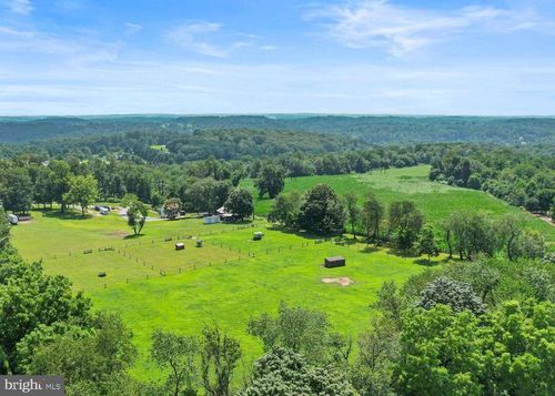 1725 Goosetown Rd, COATESVILLE, PA, 19320-4644 | Card Image