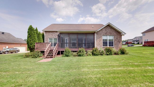 1045 Oakhall Dr, House other with 3 bedrooms, 2 bathrooms and 6 parking in Mount Juliet TN | Image 39