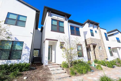 216 Villa Domani Cir, DAVENPORT, FL, 33896-5218 | Card Image