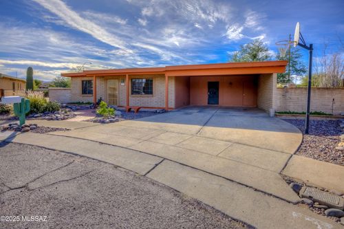 1101 N Sunspot Place, Tucson, AZ, 85715 | Card Image