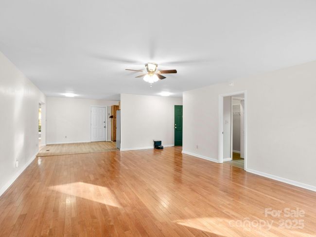 10 Shawn Dr, House other with 3 bedrooms, 2 bathrooms and null parking in Etowah NC | Image 9