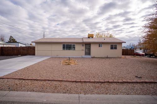 3206 Main Cir W, Clifton, CO, 81520-9001 | Card Image