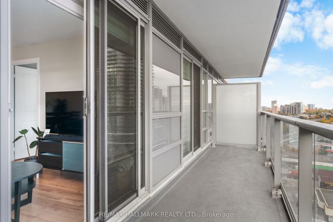 1007 - 30 Herons Hill Way, Condo with 2 bedrooms, 1 bathrooms and 1 parking in North York ON | Image 16