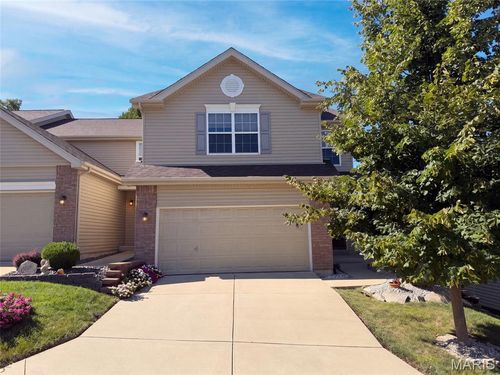 5128 Suson Ridge Dr, Saint Louis, MO, 63128-4343 | Card Image