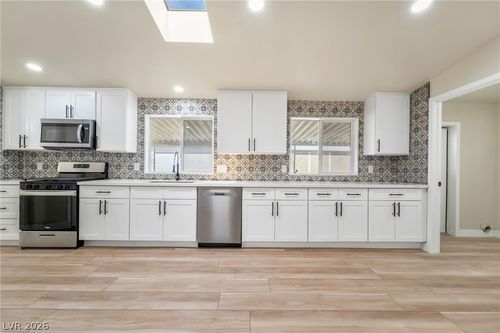 214 Piute Ln, Henderson, NV, 89015-5546 | Card Image