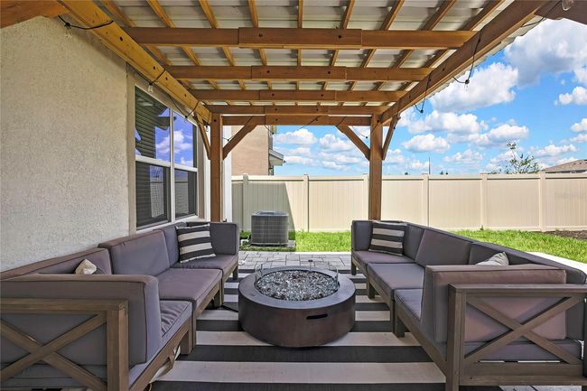 9188 Forge Breeze Loop, House other with 4 bedrooms, 3 bathrooms and null parking in WESLEY CHAPEL FL | Image 37