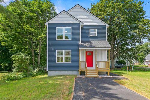 15 Lane Ave, Portland, ME, 04103-1211 | Card Image