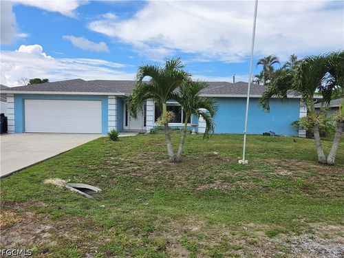 7226 Kumquat Rd, FORT MYERS, FL, 33967-3037 | Card Image
