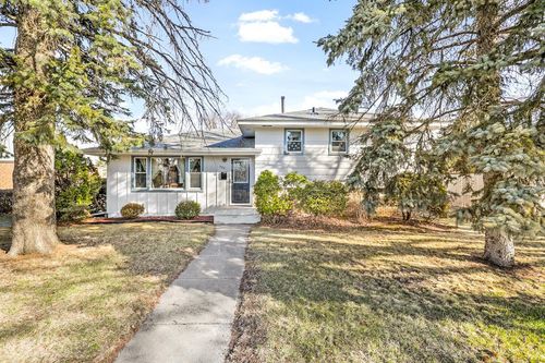 703 Mississippi St Ne, Fridley, MN, 55432-4566 | Card Image