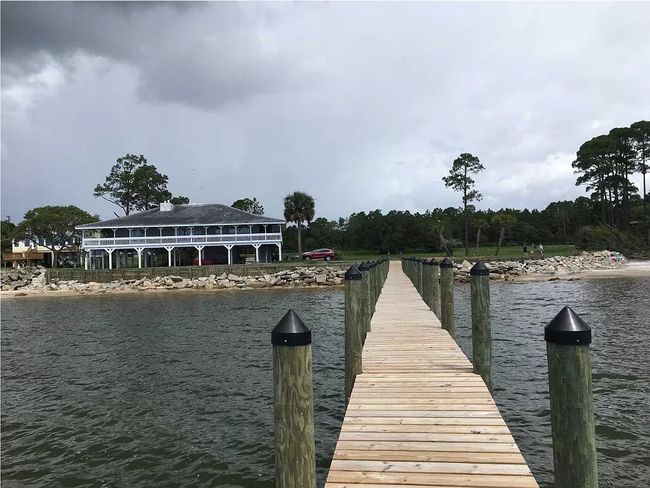 2074 Hwy 98 W, House other with 4 bedrooms, 3 bathrooms and 6 parking in Carrabelle FL | Image 22