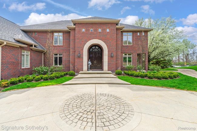5001 Forest Valley Dr, House other with 6 bedrooms, 8 bathrooms and null parking in Clarkston MI | Image 4