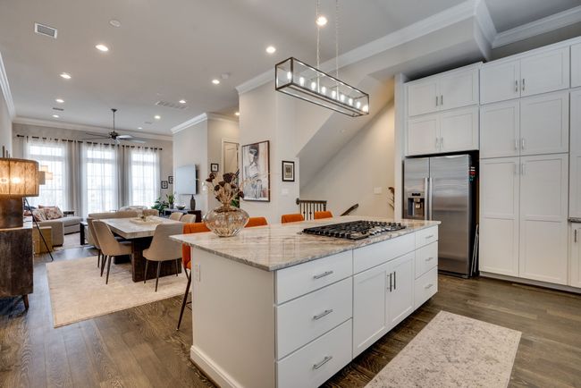 14985 Oak St, Townhouse with 3 bedrooms, 4 bathrooms and null parking in Addison TX | Image 8