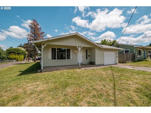 331 9th Ave, Sweet Home, OR, 97386-2537 | Card Image