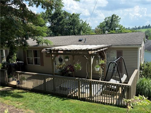 1105 4th St, Fayette City, PA, 15438-1029 | Card Image