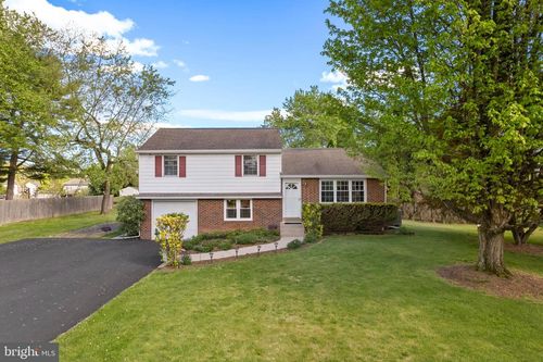 639 Upper State Rd, CHALFONT, PA, 18914-3542 | Card Image