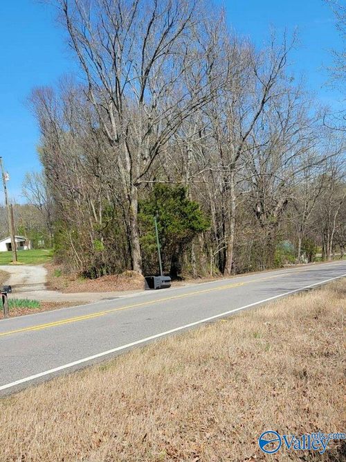 N OF HWY 36-E O Settlement Drive, Laceys Spring, AL, 35754 | Card Image