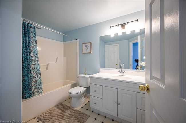 608 Brandenburg Blvd, House other with 3 bedrooms, 2 bathrooms and 2 parking in Waterloo ON | Image 25
