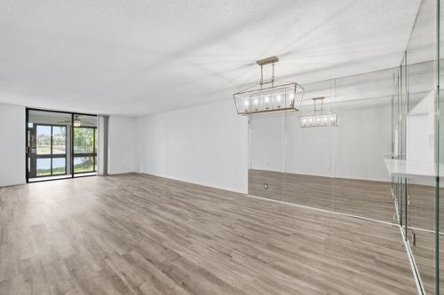 114-4725 E Lucerne Lakes Blvd Boulevard E, Lake Worth, FL, 33467 | Card Image