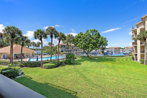apt-205-1201 Seafarer Cir, Jupiter, FL, 33477-9067 | Card Image