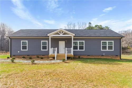 450 Hastings Hill Road, Kernersville, NC, 27284 | Card Image