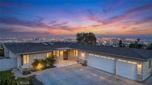 43 Avenida Corona, Rancho Palos Verdes, CA, 90275-6328 | Card Image