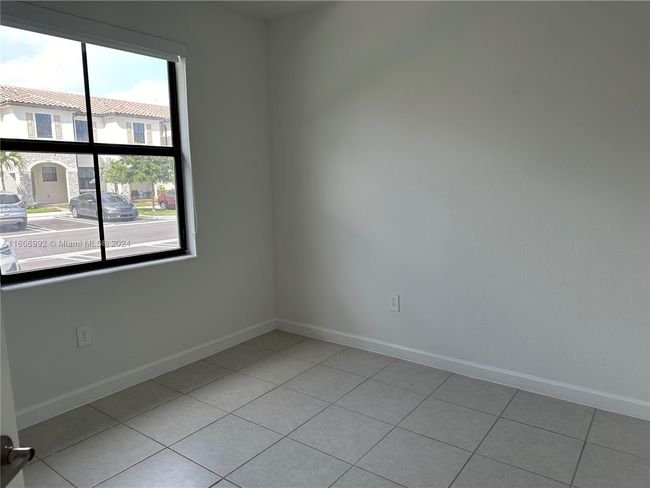 0 - 11836 Sw 247 Th Ter, Townhouse with 3 bedrooms, 3 bathrooms and null parking in Homestead FL | Image 8
