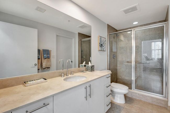 APT-504 - 550 Okeechobee Blvd, Condo with 2 bedrooms, 2 bathrooms and null parking in West Palm Beach FL | Image 23