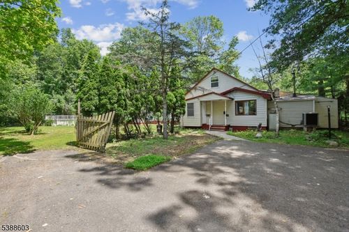 7 Cole Ave, Montville, NJ, 07045 | Card Image