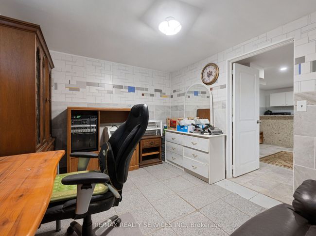 183 Mcguire Beach Rd, House other with 3 bedrooms, 2 bathrooms and 20 parking in Kirkfield ON | Image 29