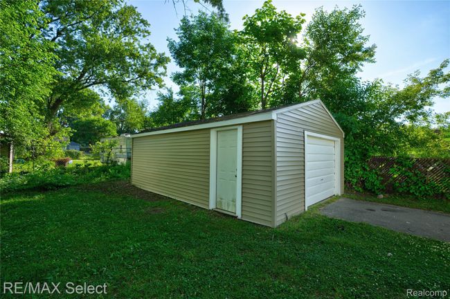 3062 Walton Ave 10.jpg | Image 4