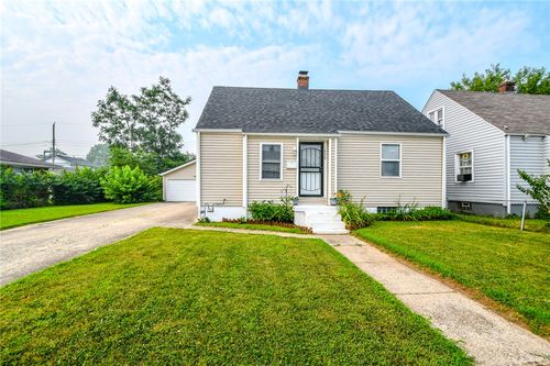 1426 Steiner Ave, Dayton, OH, 45417-3814 | Card Image
