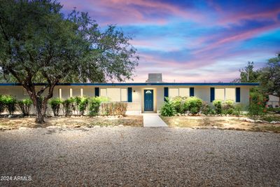 2833 E Oriole Drive, House other with 5 bedrooms, 3 bathrooms and null parking in Sierra Vista AZ | Image 2