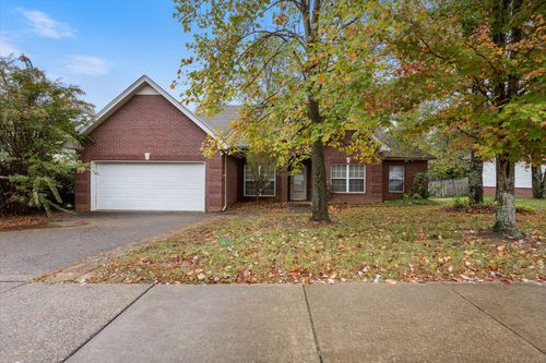 221 Foster Dr, White House, TN, 37188-4066 | Card Image