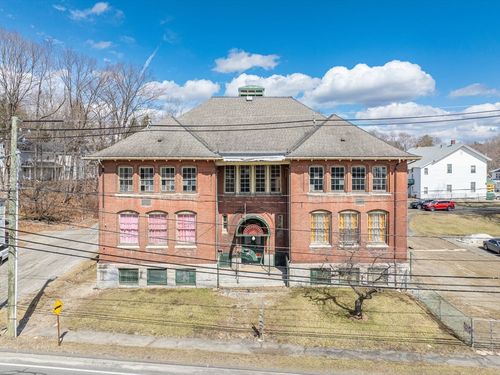 40 Pecks Rd, Pittsfield, MA, 01201-1326 | Card Image