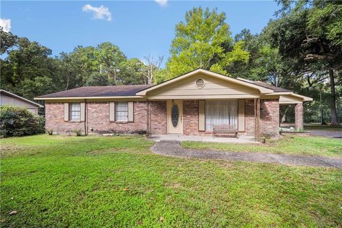 5567 Orchard St, Satsuma, AL, 36572-2215 | Card Image