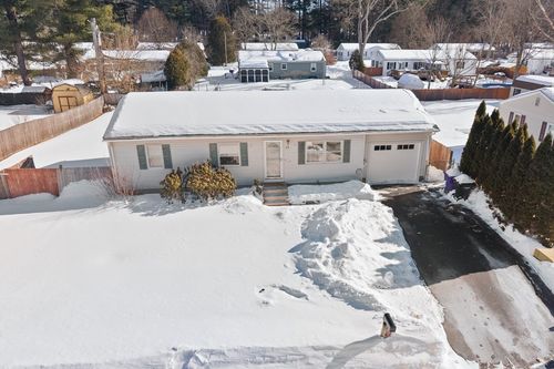 39 Thyme Ln, Springfield, MA, 01129-1523 | Card Image