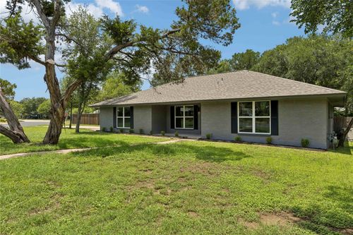 2306 Standish Drive, Austin, TX, 78745 | Card Image