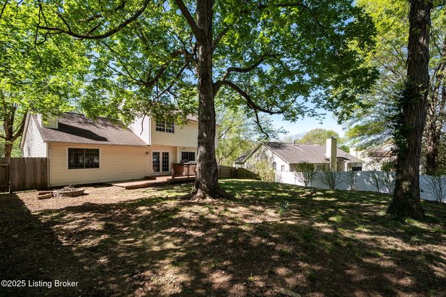 10707 Hickory Cove Ct, House other with 3 bedrooms, 4 bathrooms and null parking in Louisville KY | Image 35