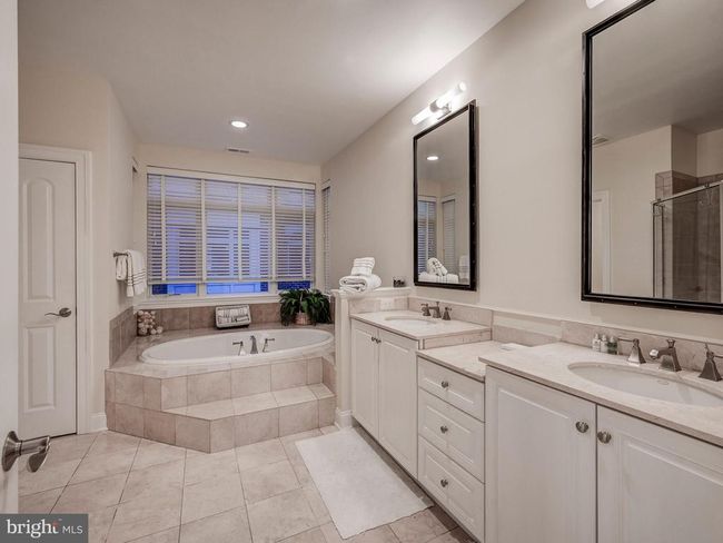 137 - 650 Ponte Villas S, Townhouse with 4 bedrooms, 4 bathrooms and null parking in BALTIMORE MD | Image 33