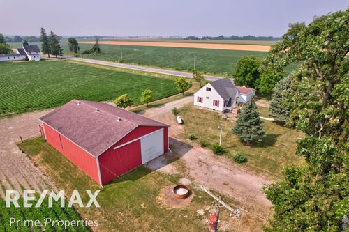 6050 Wadsworth Rd, Saginaw, MI, 48601-9616 | Card Image