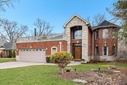 320 Beverly Dr, Wilmette, IL, 60091-3011 | Card Image