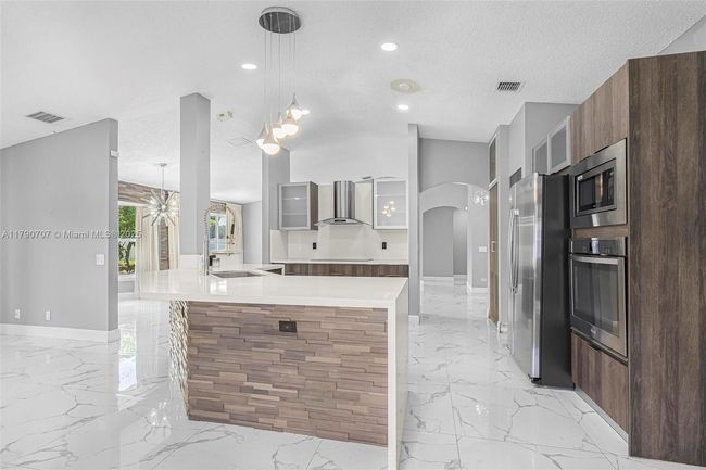 0 - 11980 Sw 23 Rd St, House other with 4 bedrooms, 2 bathrooms and null parking in Miramar FL | Image 13