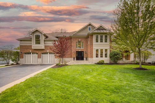 119 Roslyn Rd, Barrington, IL, 60010-2824 | Card Image
