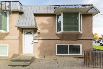 244 Mayor Magrath Dr N, Home with 0 bedrooms, 0 bathrooms and null parking in Lethbridge AB | Image 3